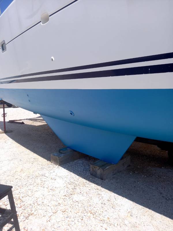 Carénage : étape 4 Traitement antifouling